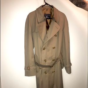 BURBERRY Beige Kensington Long Trench Coat
